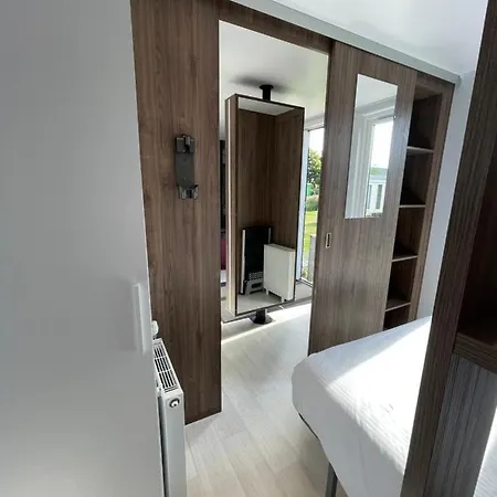 Kamp alanı 3 Slaapkamers Oasis 19